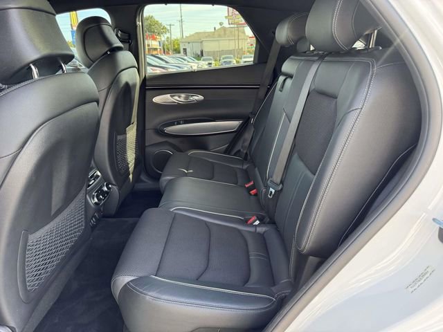 Used 2023 Genesis GV70 2.5T Sport Prestige w/ Sport Prestige Package image 12