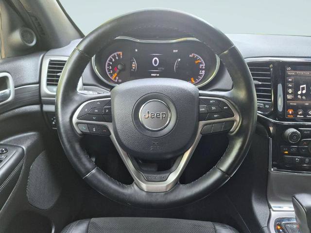 Used 2020 Jeep Grand Cherokee Altitude AWD/4WD image 15