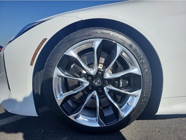 Used 2018 Lexus LC 500 Coupe w/ Sport Package image 2