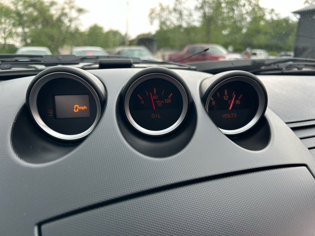 Used 2005 Nissan 350Z Touring image 40