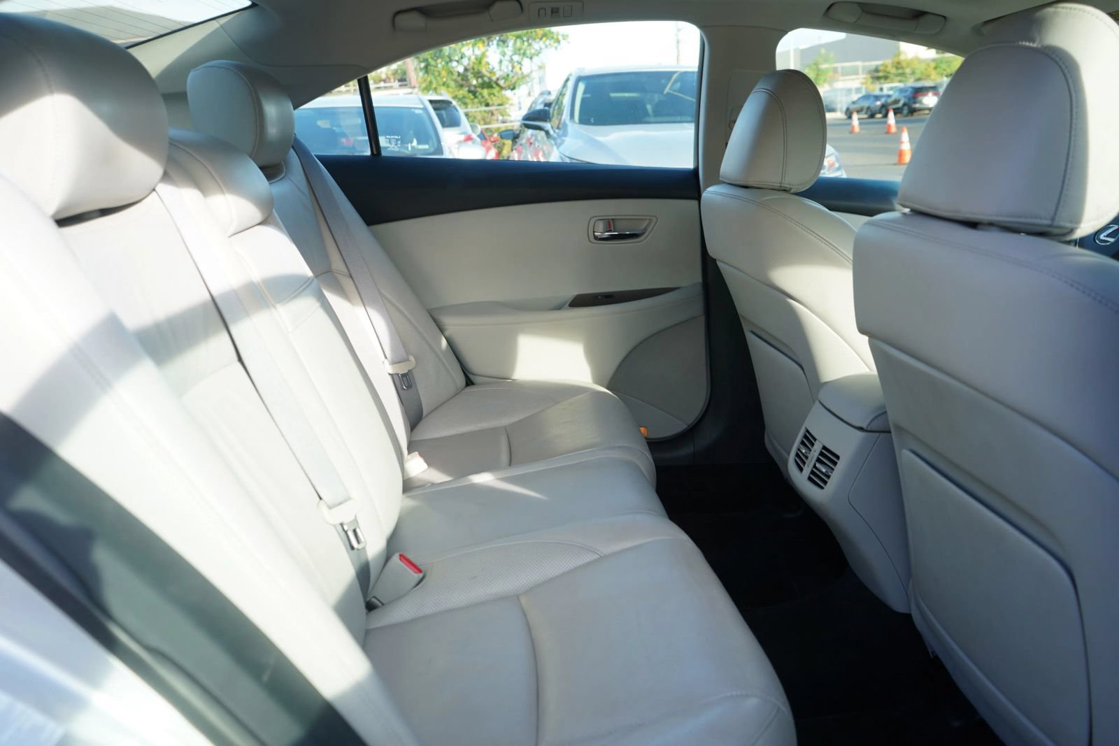 Used 2012 Lexus ES 350 FWD image 18