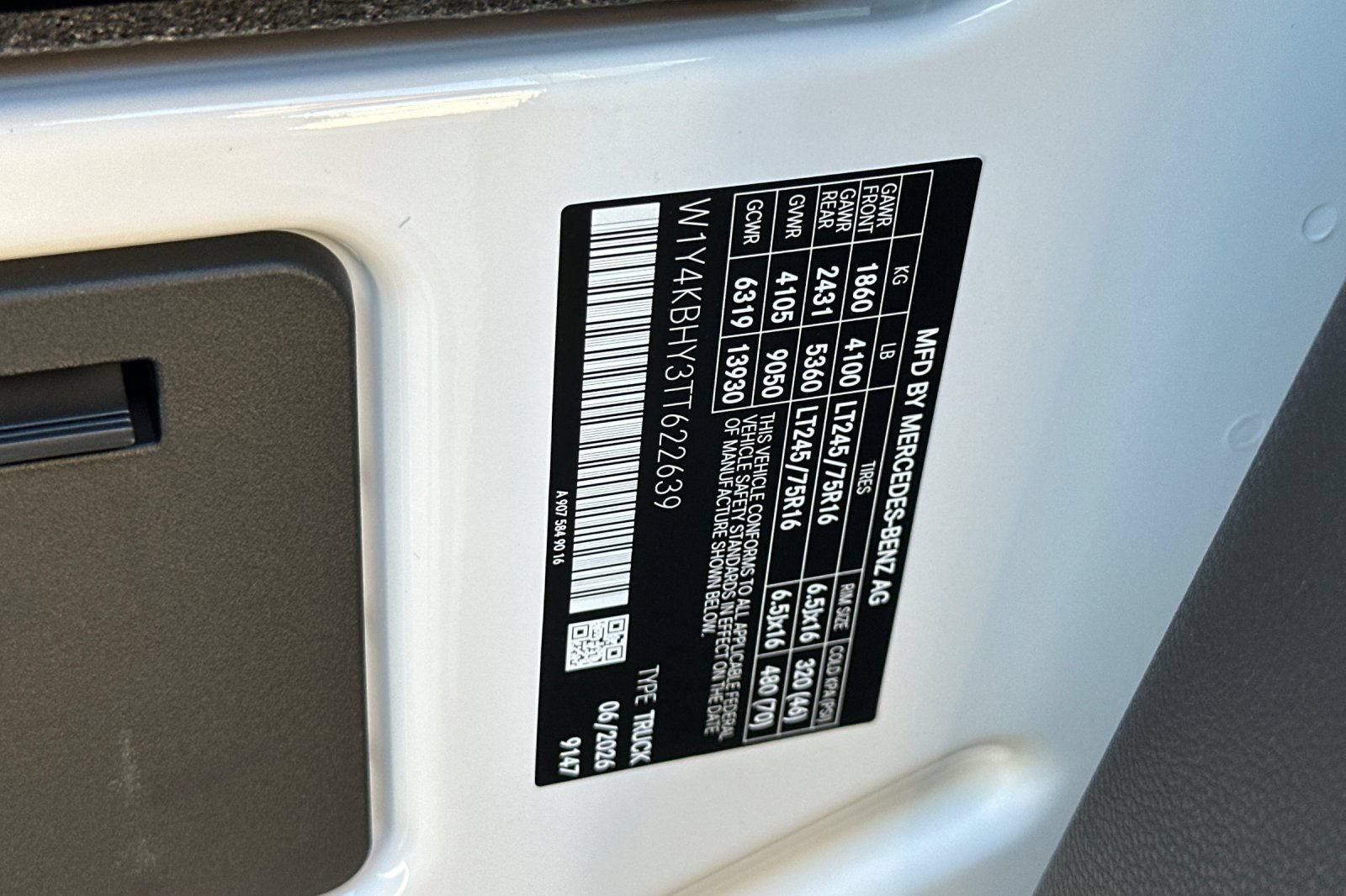 Used 2026 Mercedes-Benz Sprinter 2500 image 26