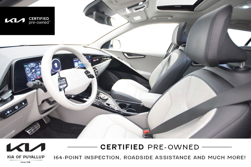 Certified 2023 Kia Niro Wave w/ Wave Preserve Package image 11