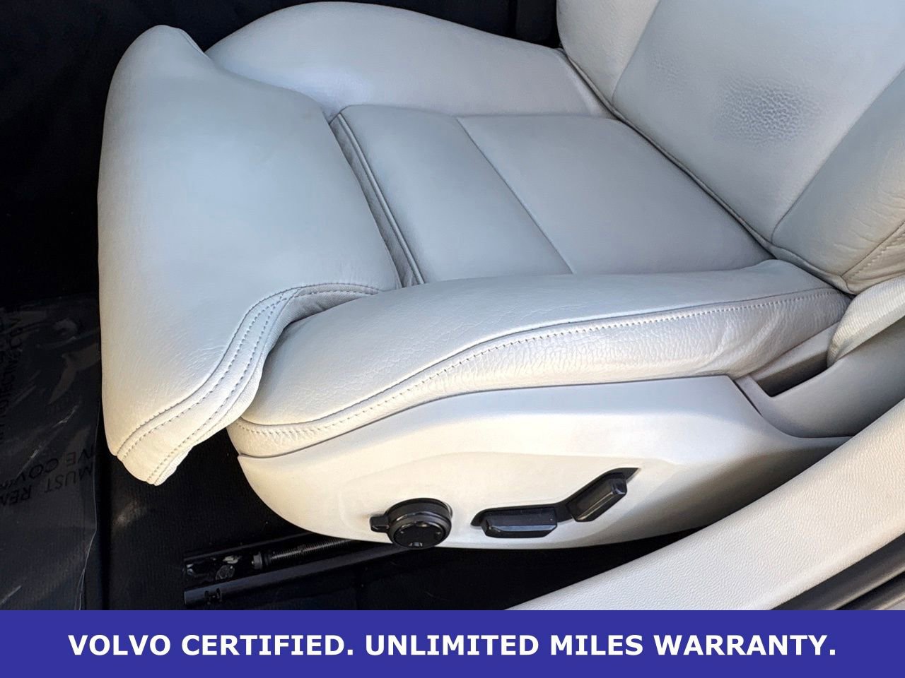 Certified 2024 Volvo S60 B5 Ultimate image 29