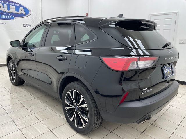 Used 2022 Ford Escape SE w/ SE Sport Appearance Package AWD/4WD image 22