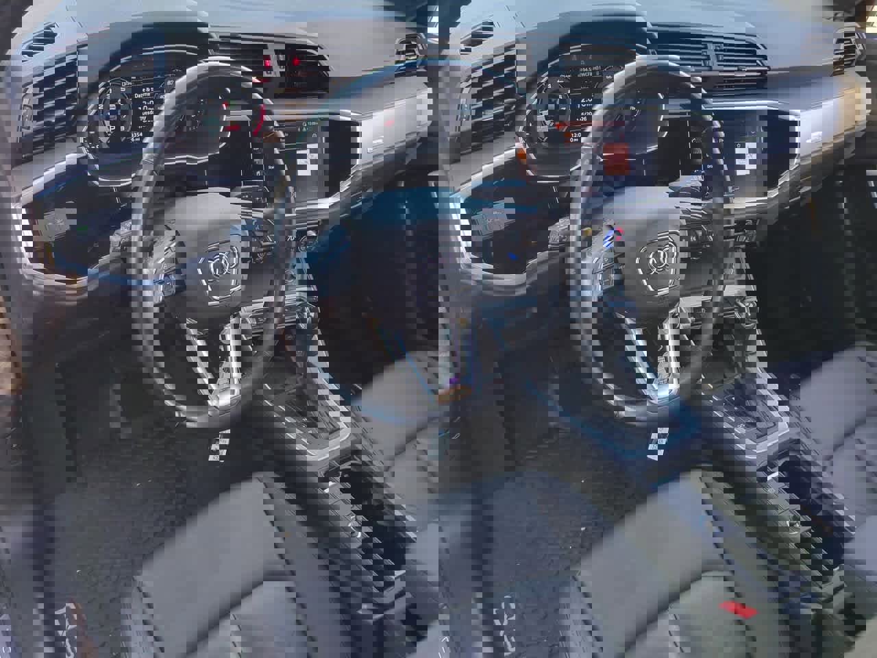 Used 2022 Audi Q3 2.0T Premium Plus w/ Premium Plus Package image 10