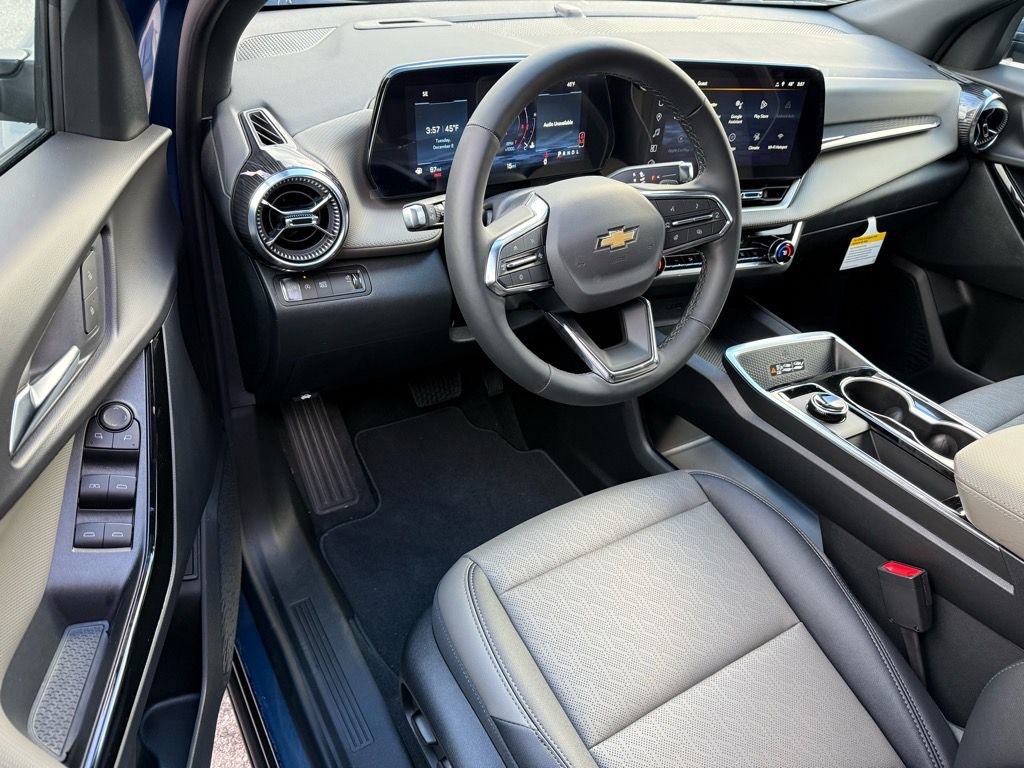 New 2026 Chevrolet Equinox LT image 8