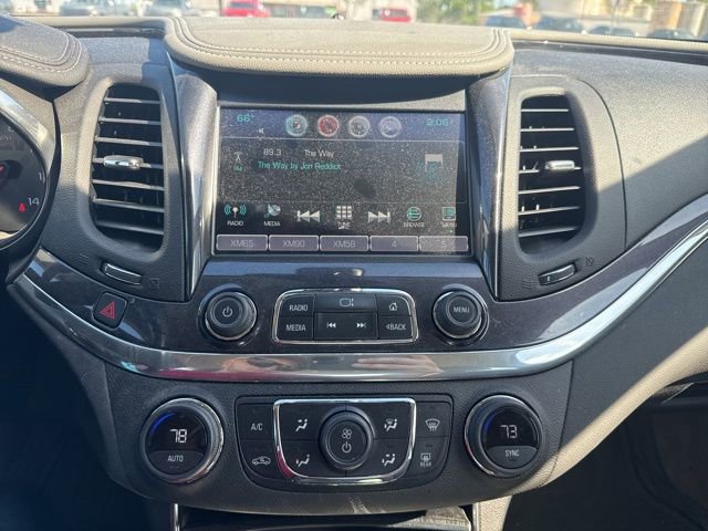 Used 2016 Chevrolet Impala LT w/ Convenience Package image 12