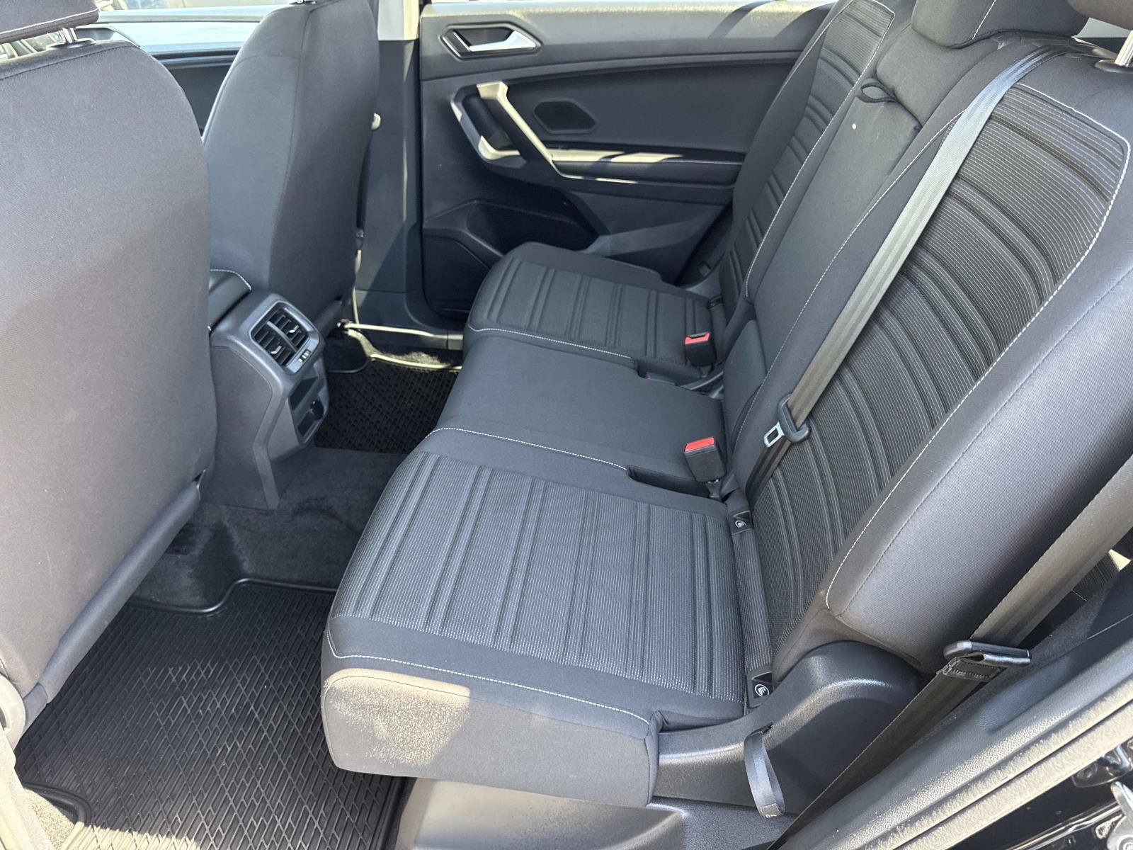 Certified 2024 Volkswagen Tiguan S FWD image 25