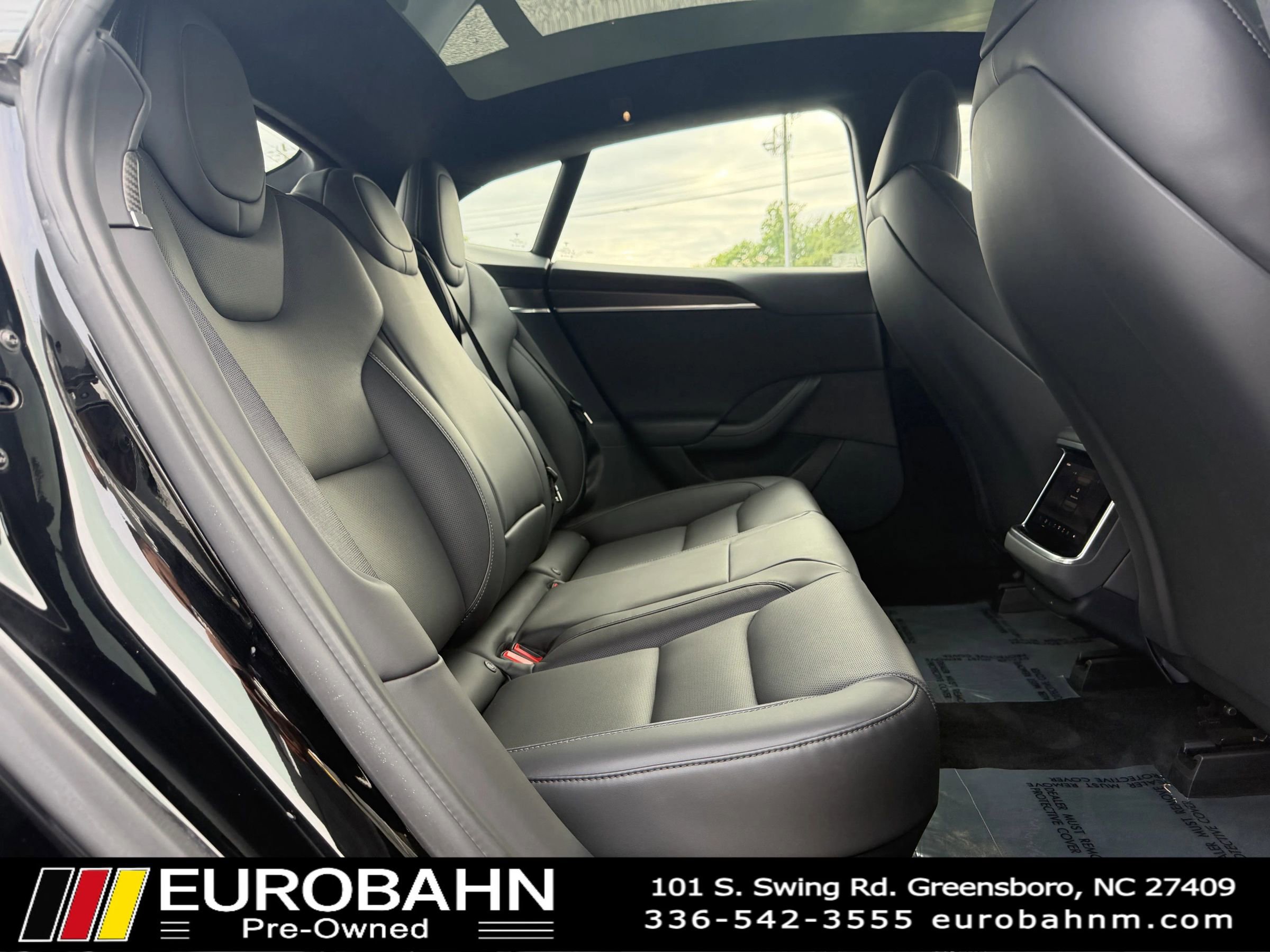 Used 2022 Tesla Model S Plaid AWD/4WD image 17