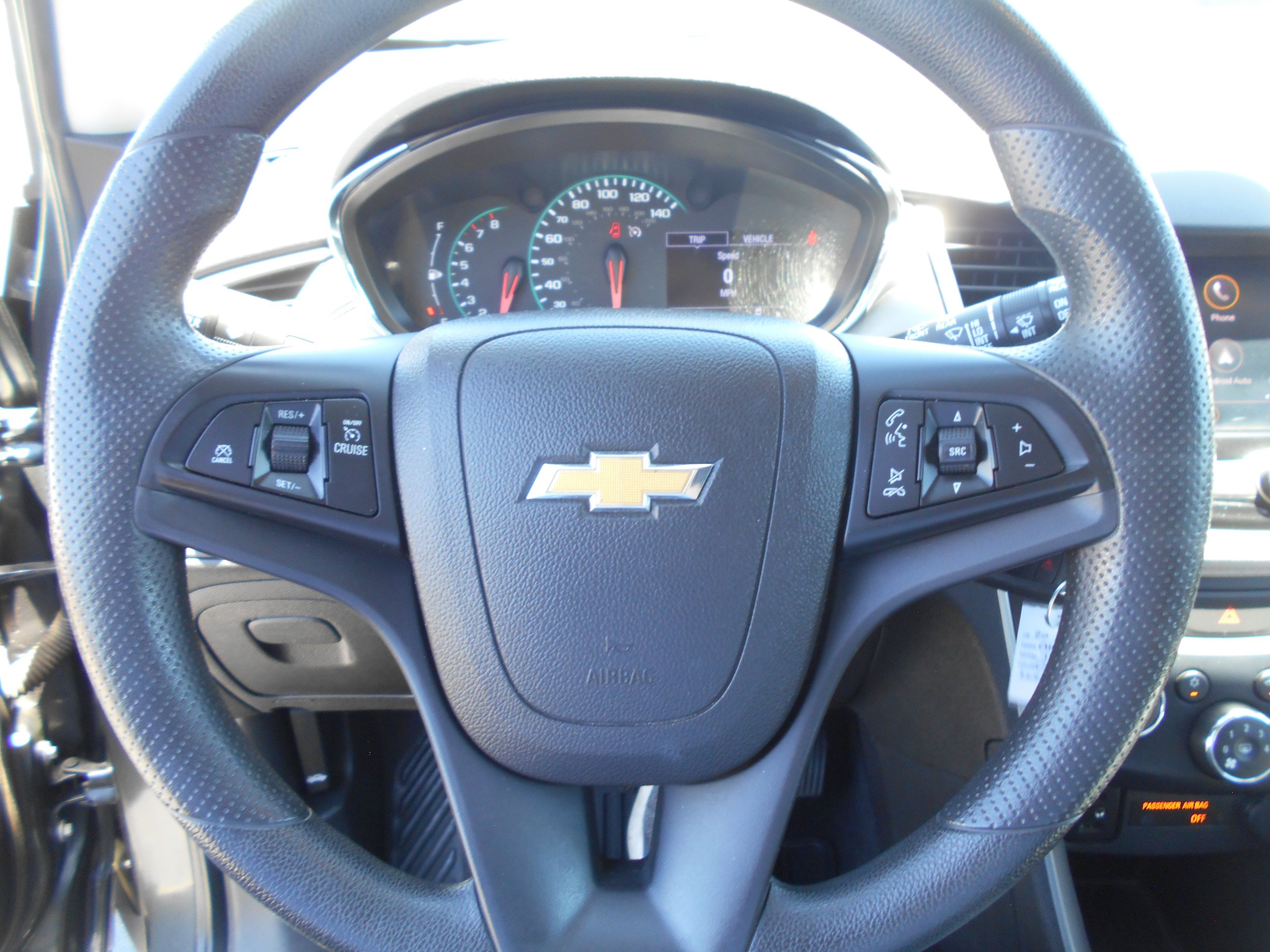 Used 2020 Chevrolet Trax LT FWD image 18