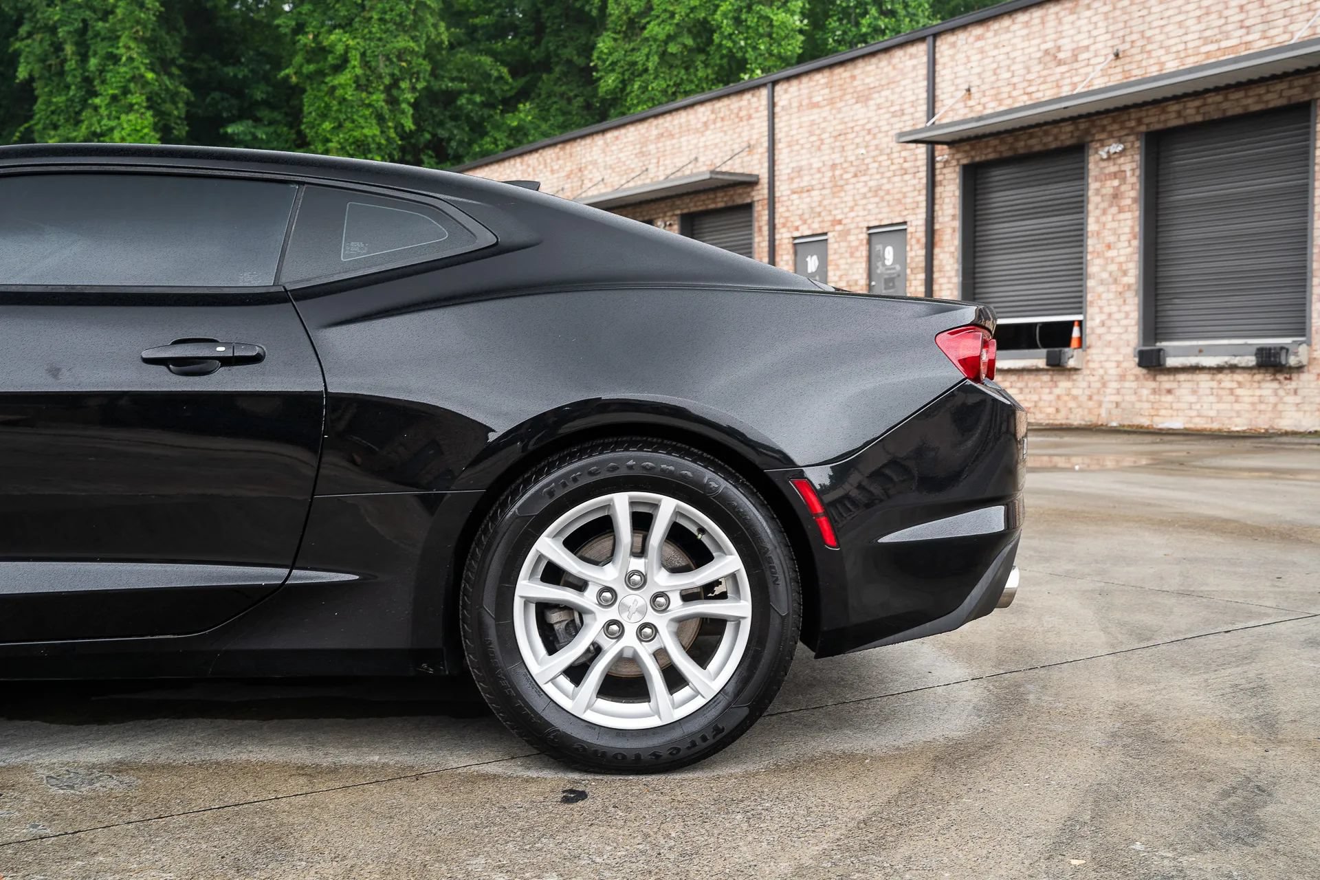 Used 2019 Chevrolet Camaro LS RWD image 5