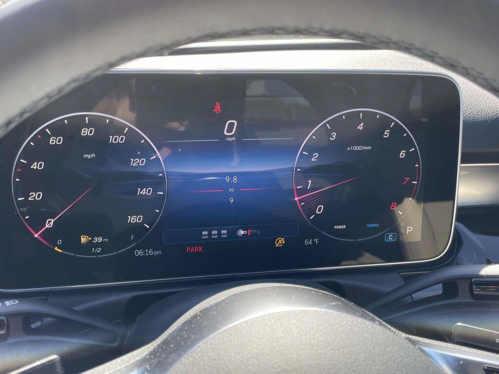 New 2026 Mercedes-Benz C 300 4MATIC Sedan image 3