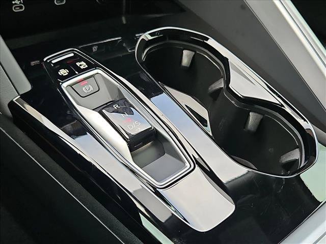 Certified 2025 Audi Q5 Premium AWD/4WD image 16