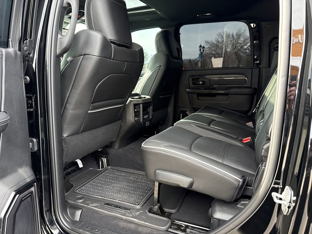 New 2026 RAM 2500 Limited AWD/4WD image 12