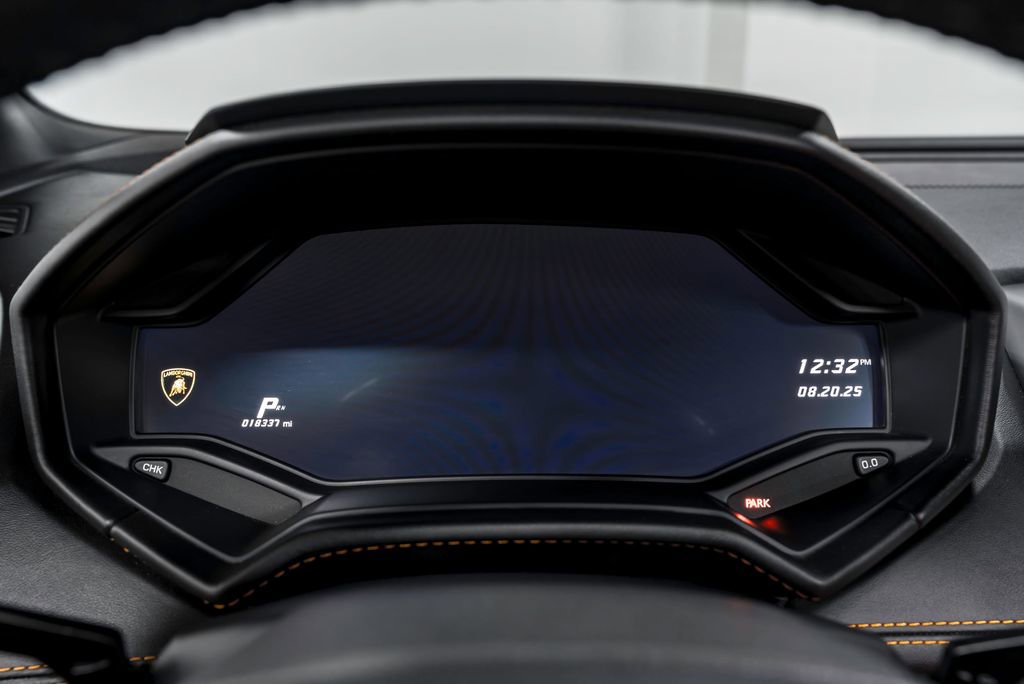 Used 2017 Lamborghini Huracan LP 580-2 image 14