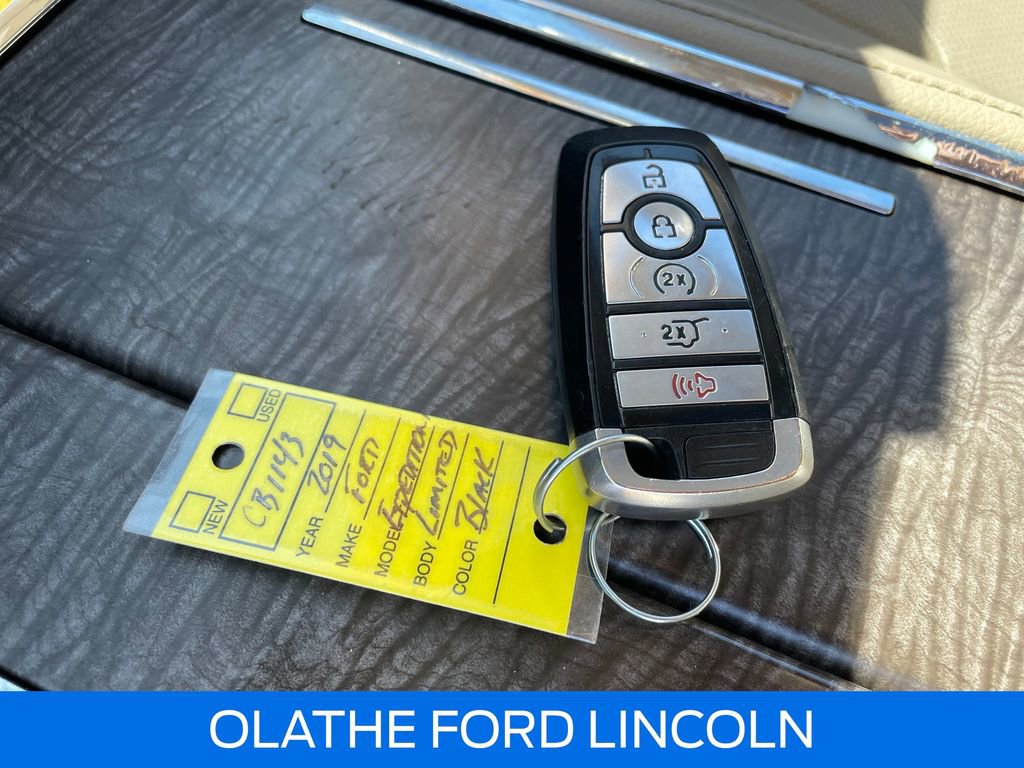 Used 2019 Ford Expedition Limited w/ Special Edition Package image 11