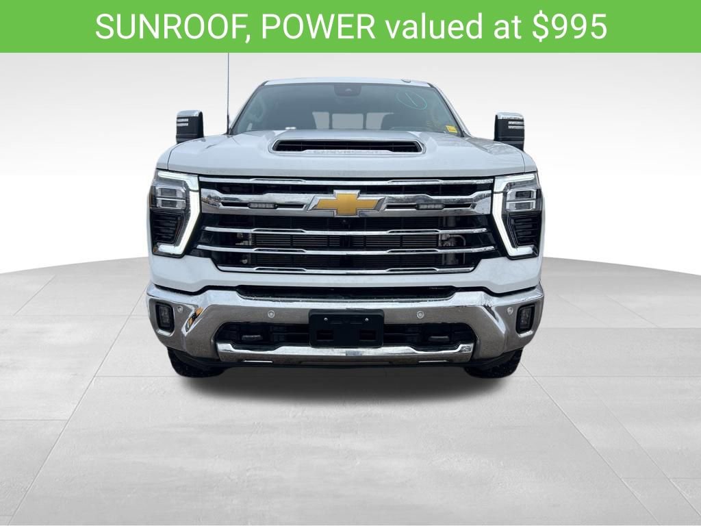 Used 2024 Chevrolet Silverado 2500 LTZ w/ LTZ Convenience Package image 10