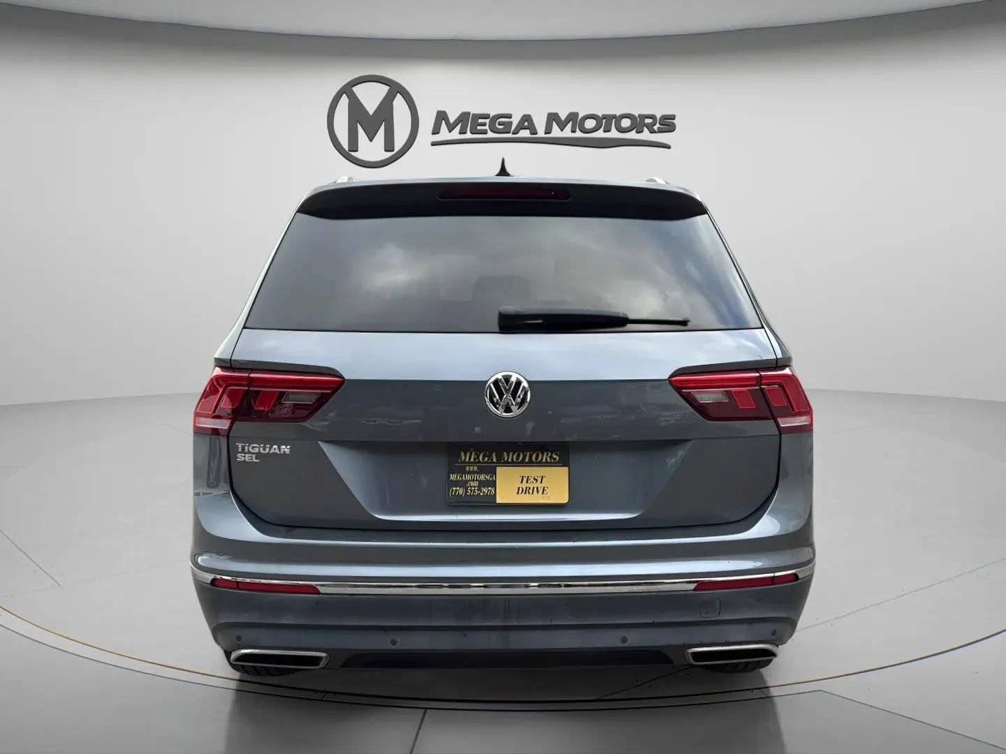 Used 2021 Volkswagen Tiguan SEL FWD image 4