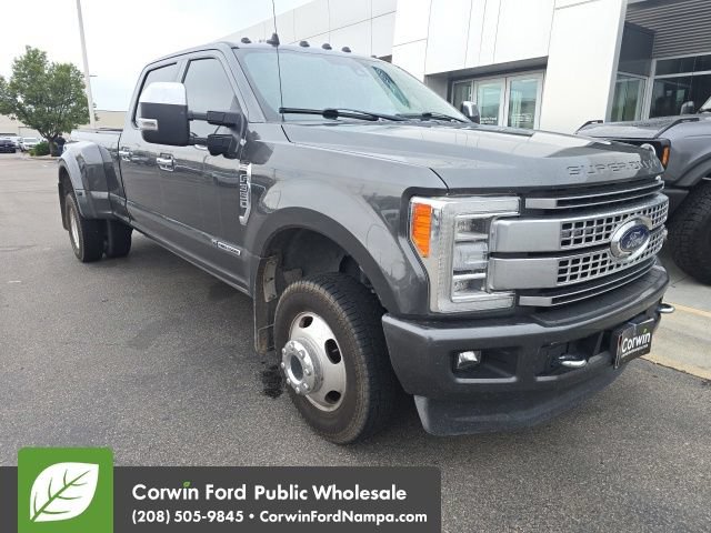 Used 2019 Ford F350 Platinum w/ Platinum Ultimate Package AWD/4WD image 6
