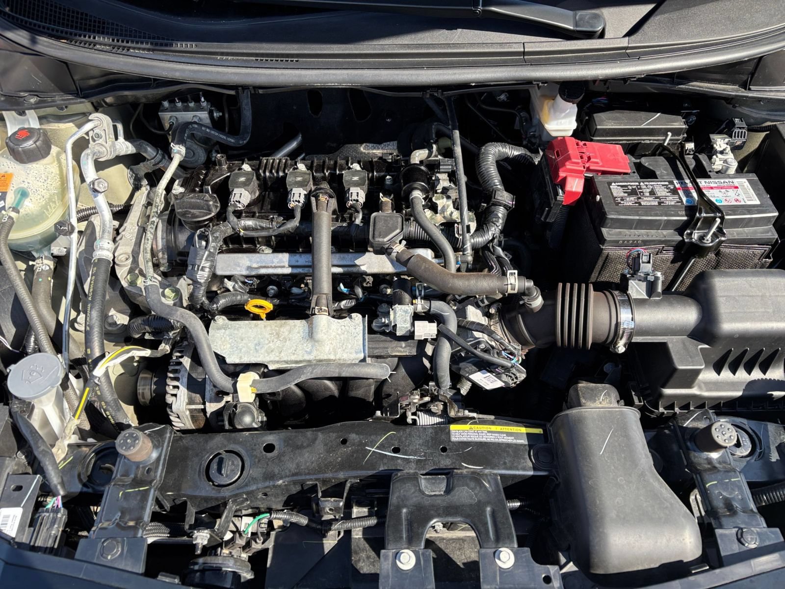 Used 2025 Nissan Versa SV FWD image 30