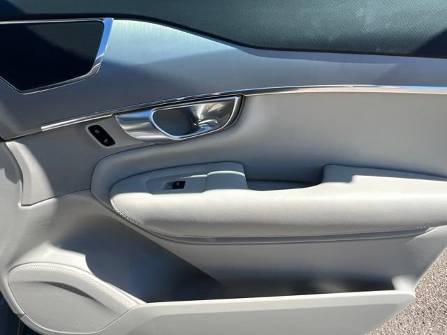 Certified 2023 Volvo XC90 B5 Core AWD/4WD image 35