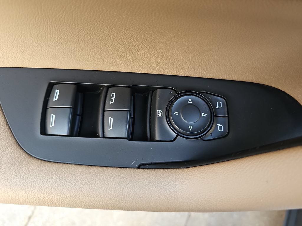 Used 2021 Chevrolet Blazer Premier w/ Driver Confidence II Package FWD image 25