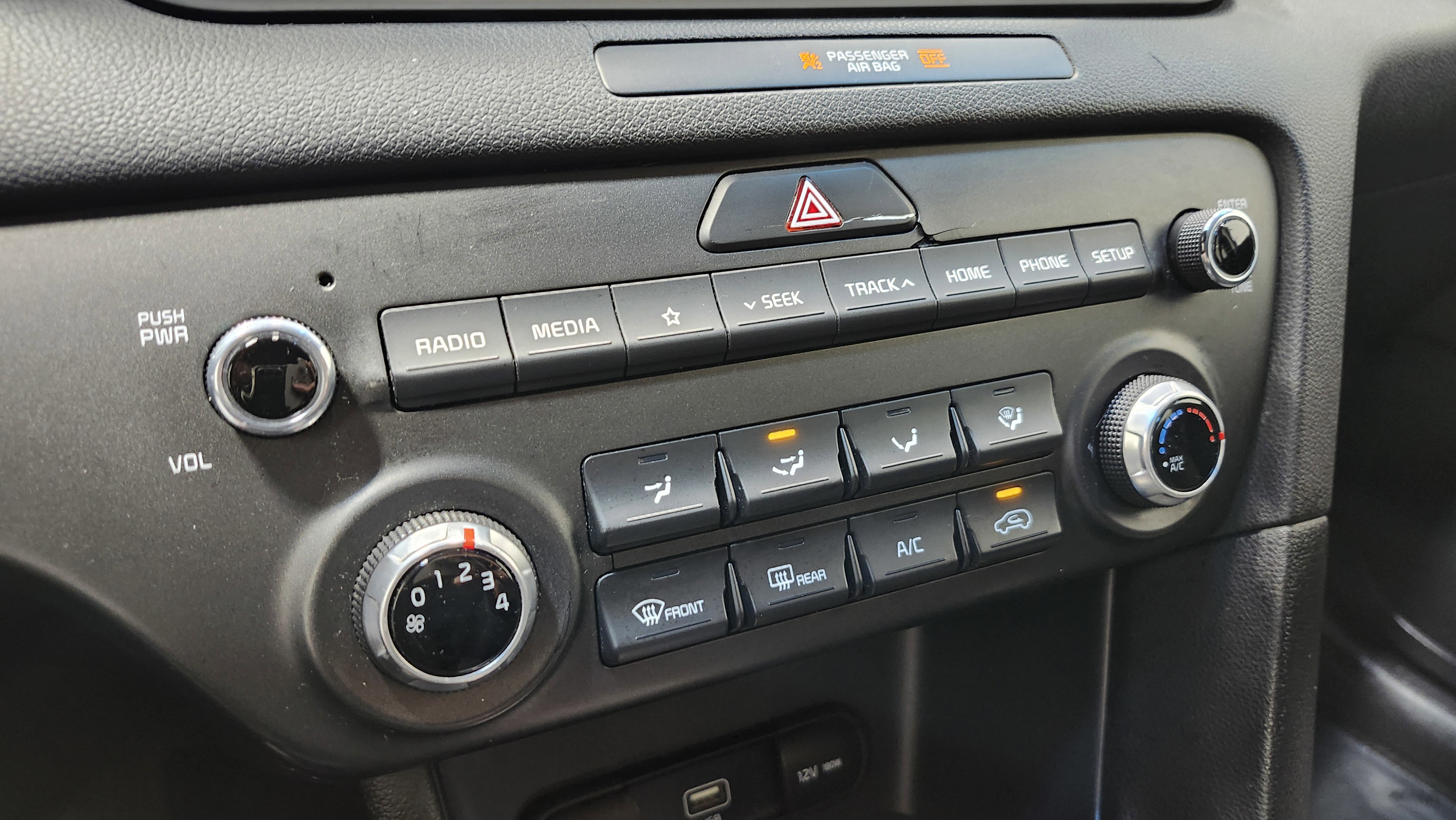 Used 2021 Kia Sportage LX image 29