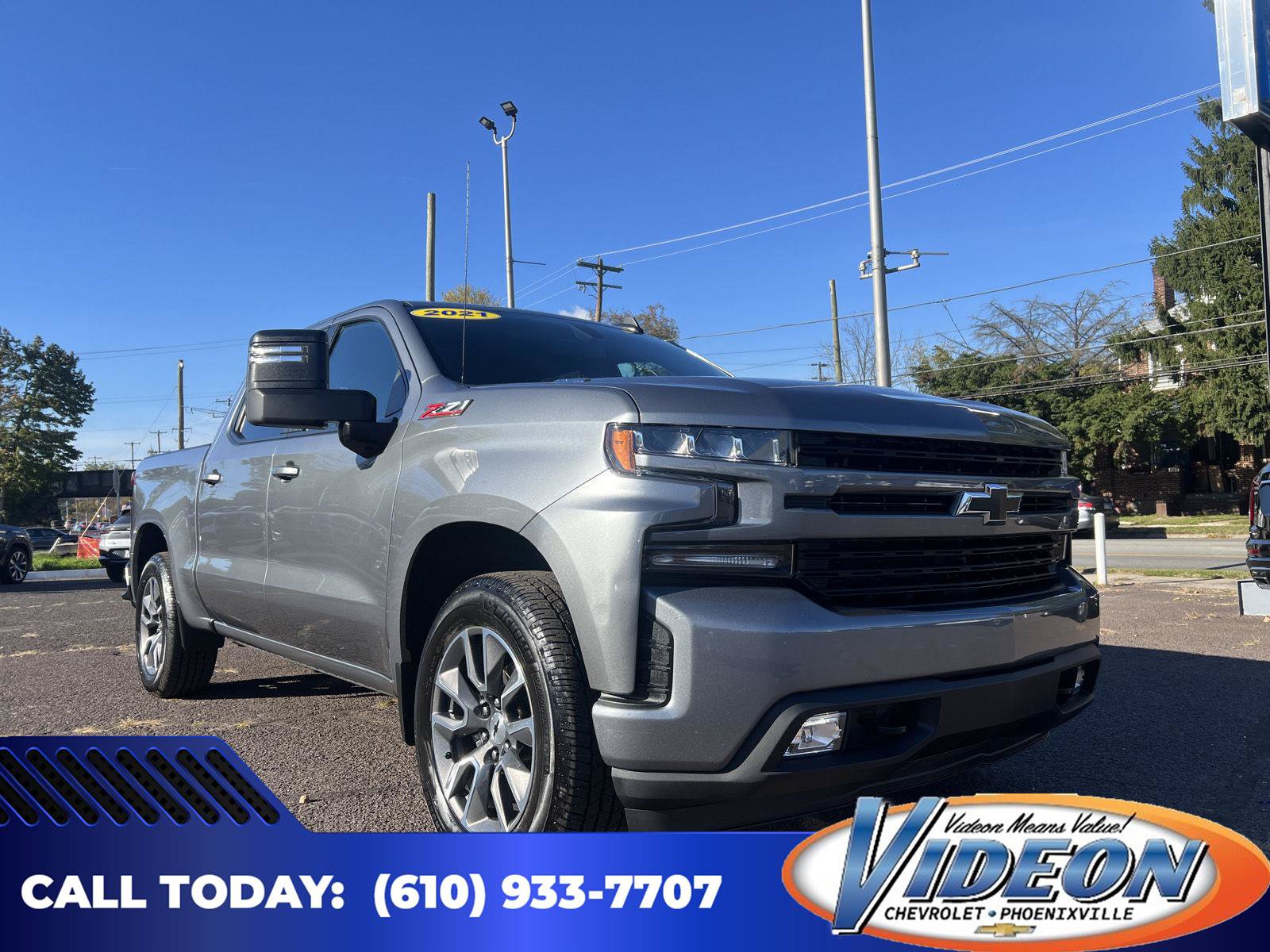 Used 2021 Chevrolet Silverado 1500 RST w/ Convenience Package II AWD/4WD image 1
