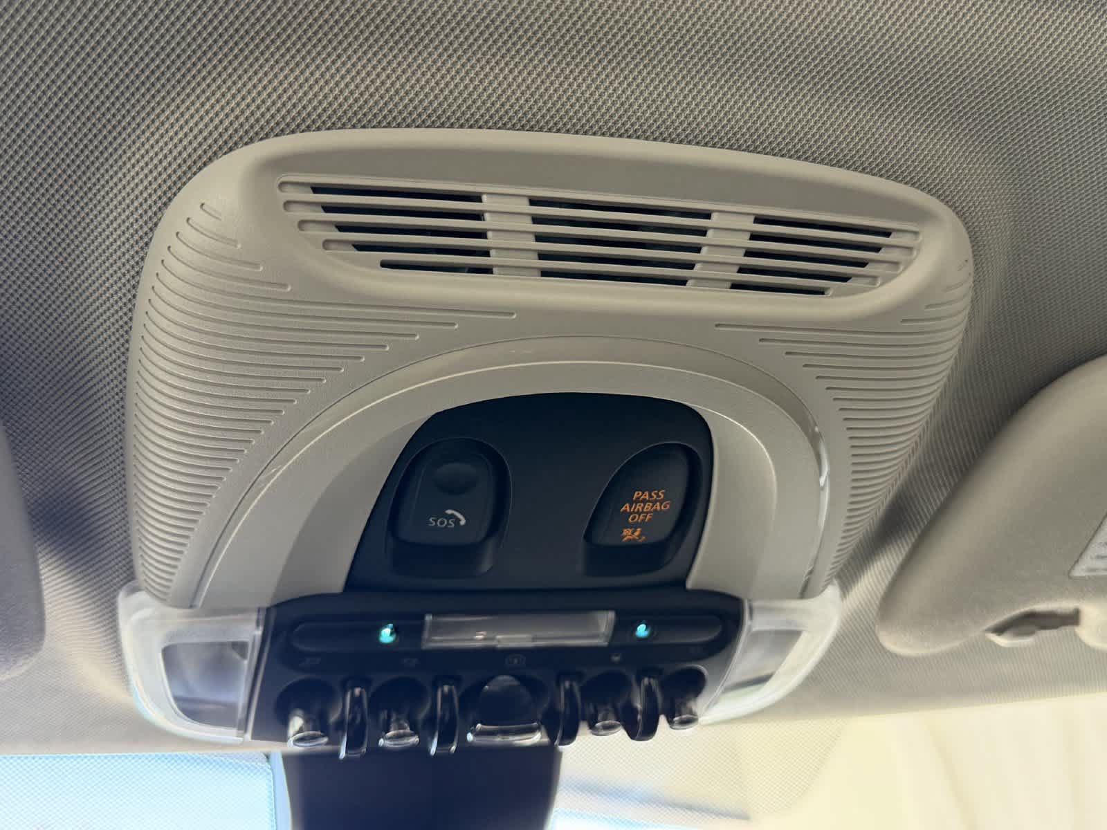 Used 2024 MINI Cooper SE FWD image 20
