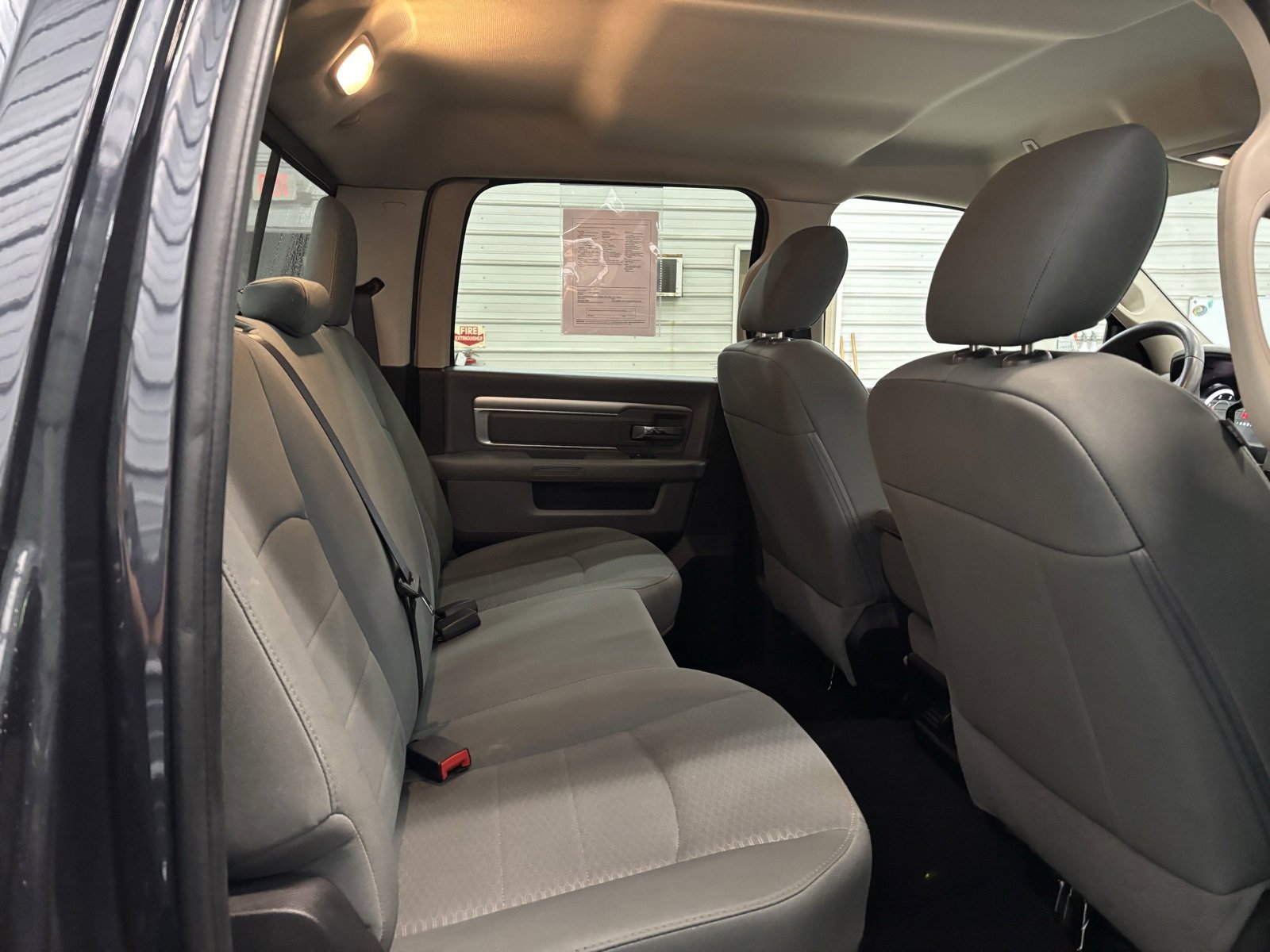 Used 2017 RAM 2500 SLT image 32