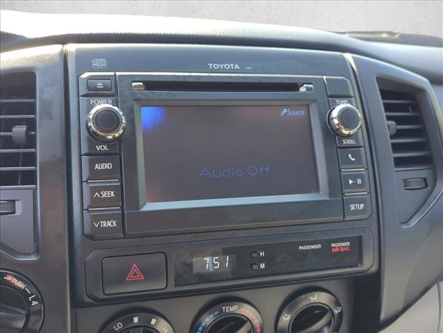 Used 2013 Toyota Tacoma 4x4 Regular Cab image 17