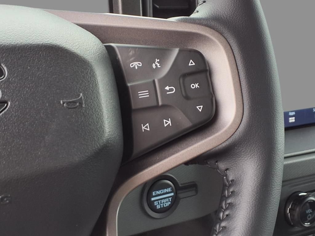 New 2024 Ford Bronco Black Diamond AWD/4WD image 17