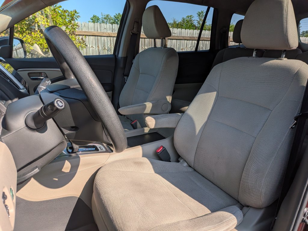 Used 2016 Honda Pilot EX image 11