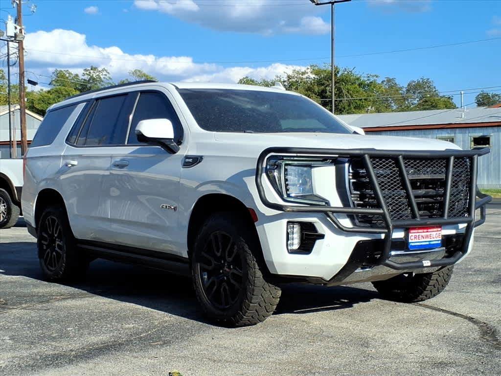 Used 2022 GMC Yukon AT4 w/ AT4 Premium Plus Package AWD/4WD image 2