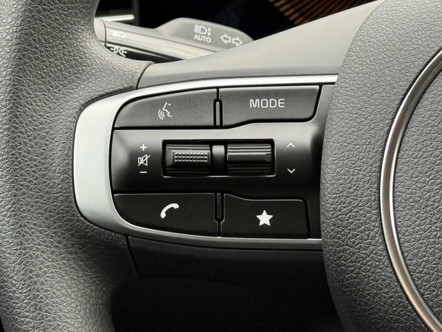 New 2026 Kia K5 LXS FWD image 15