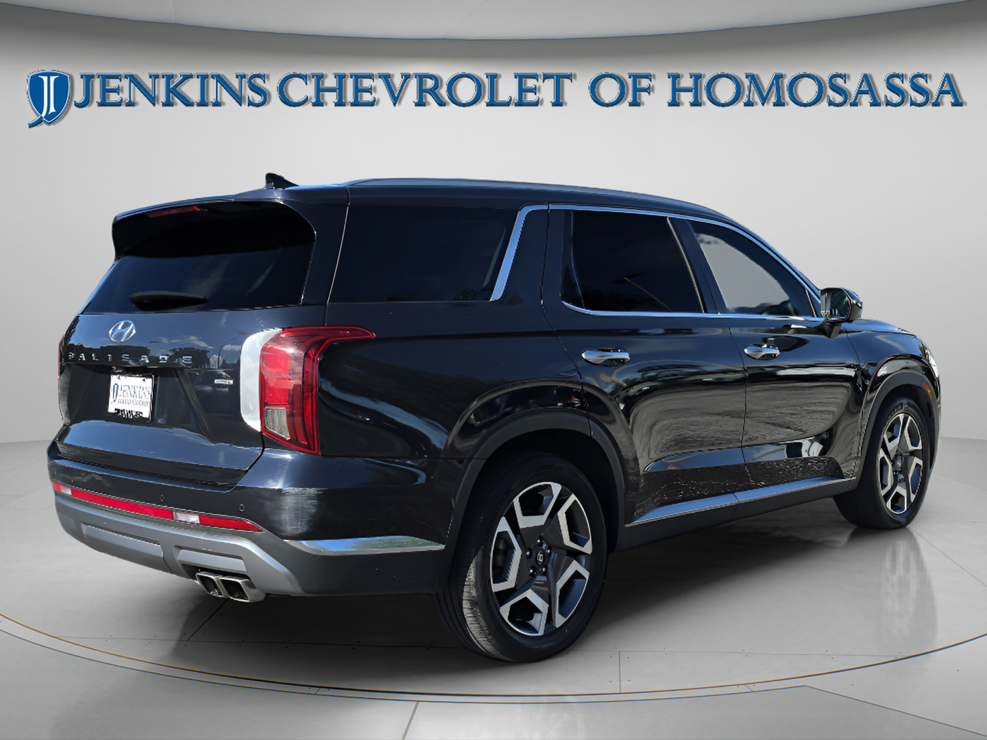 Used 2024 Hyundai Palisade Limited AWD/4WD image 5