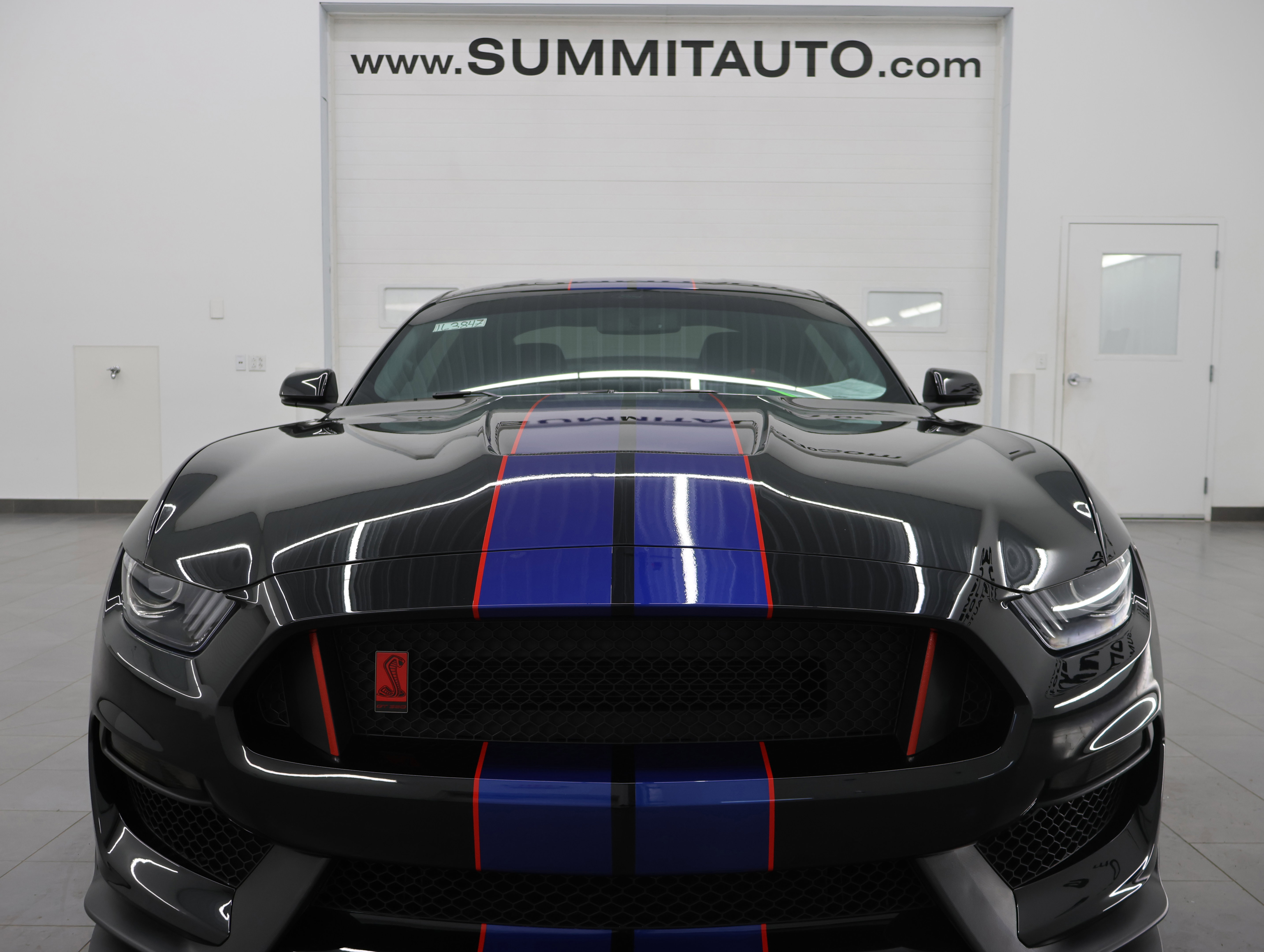 Used 2016 Ford Mustang Shelby GT350R w/ GT350R Equipment Group 920A image 18