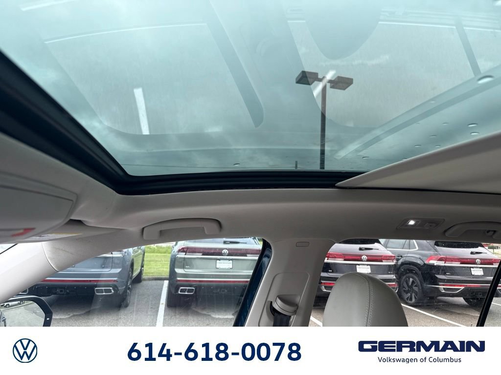 Used 2021 Volkswagen Atlas SEL Premium AWD/4WD image 27