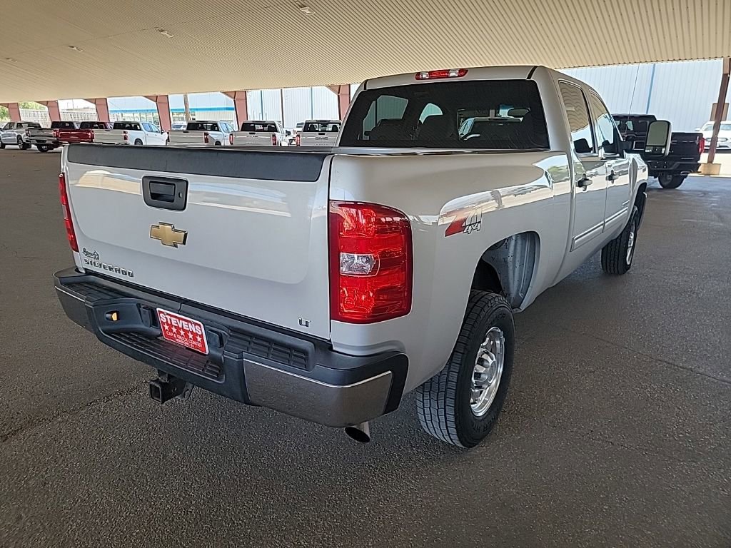 Used 2009 Chevrolet Silverado 2500 LT w/ Exterior Plus Package AWD/4WD image 7