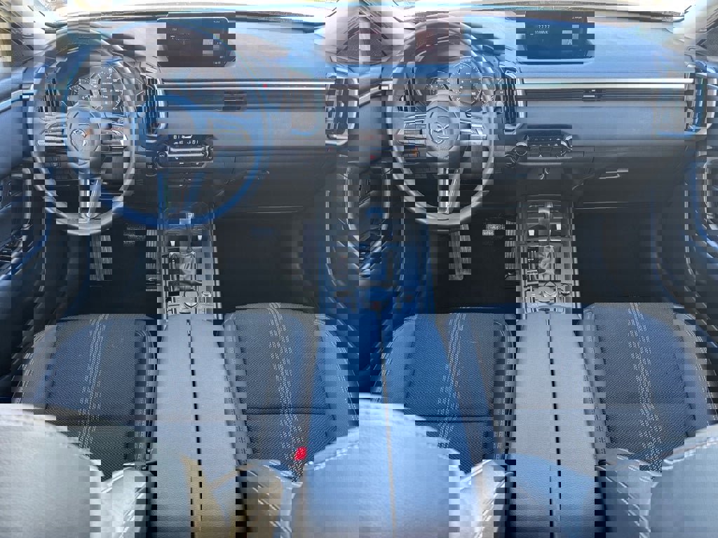 Used 2025 MAZDA CX-50 AWD 2.5 S w/ Preferred Package image 11