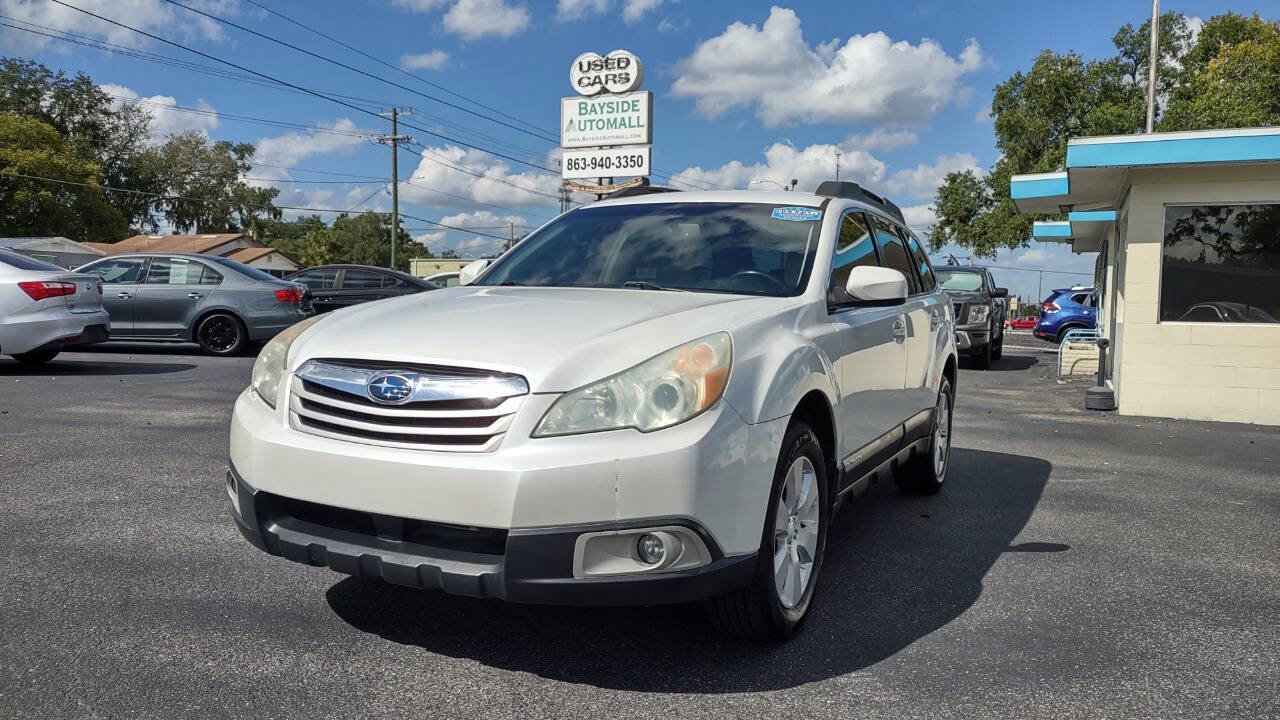 Used 2010 Subaru Outback 2.5i Premium w/ Popular Equipment Group 1B image 1