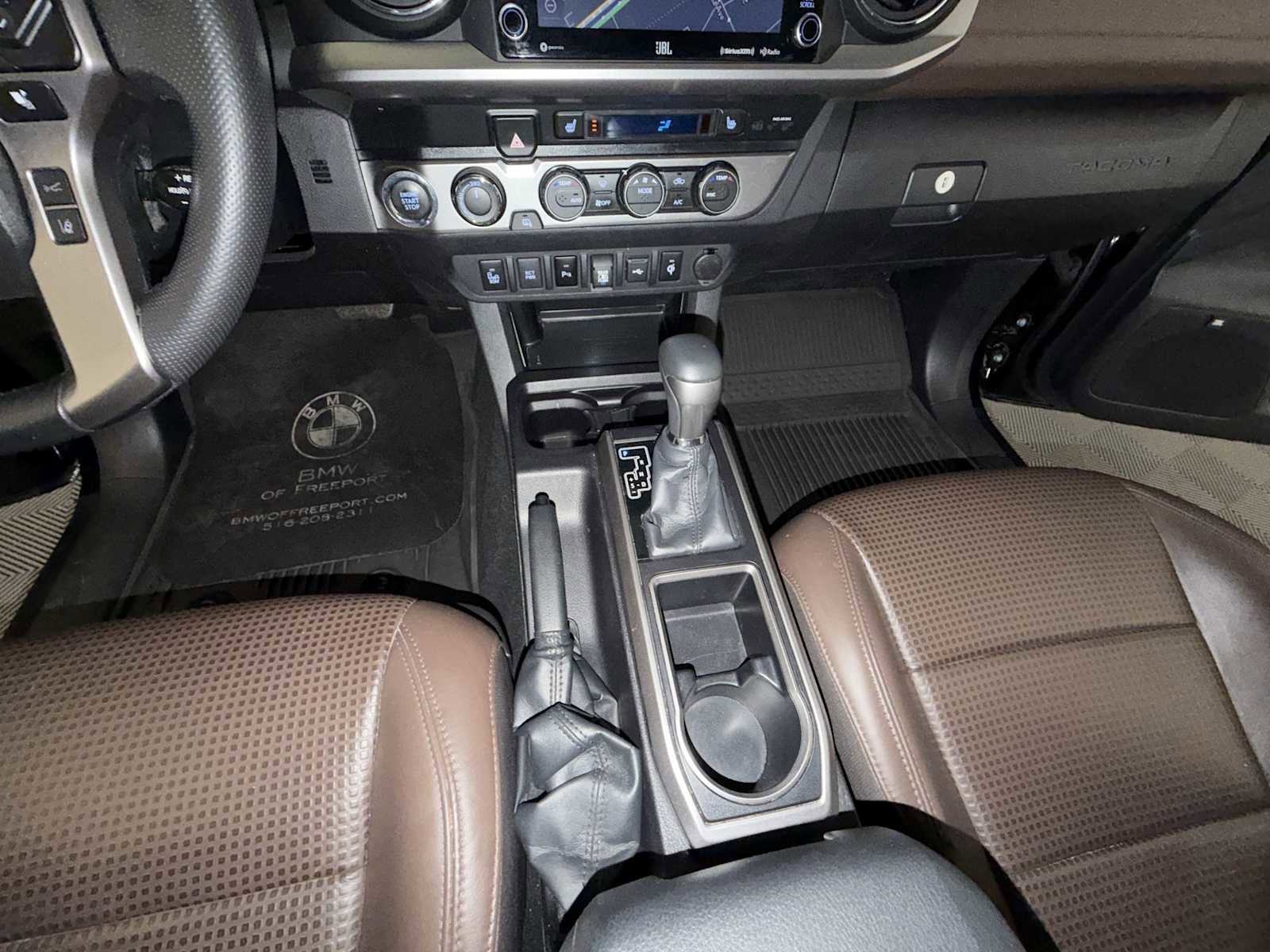 Used 2023 Toyota Tacoma Limited image 18