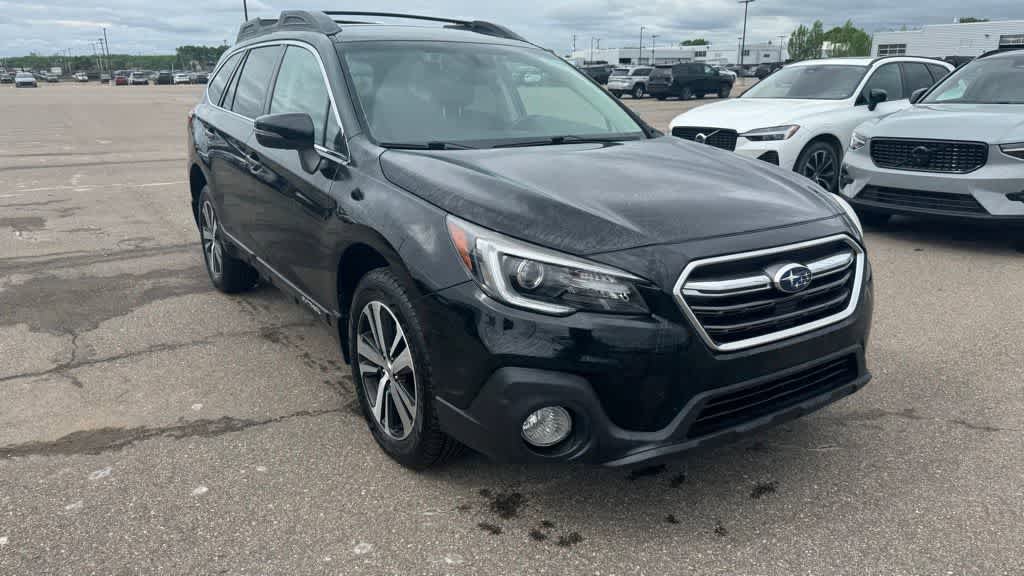 Used 2019 Subaru Outback 2.5i Limited w/ Popular Package #2 AWD/4WD image 3