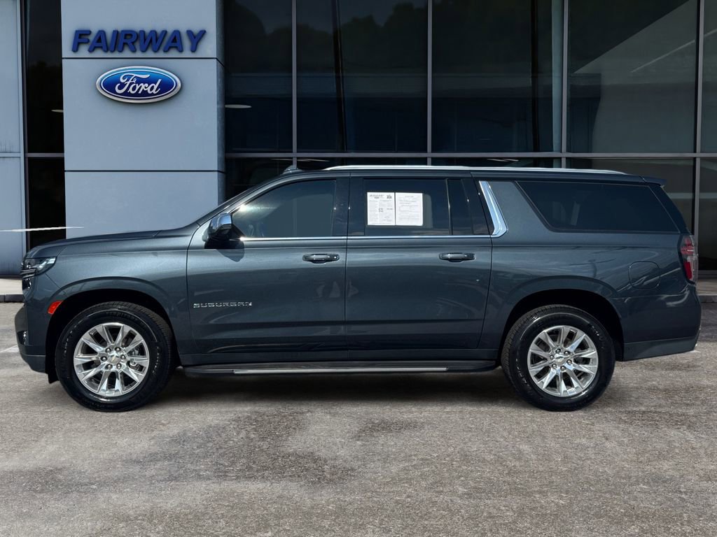 Used 2021 Chevrolet Suburban Premier w/ Premium Package image 7