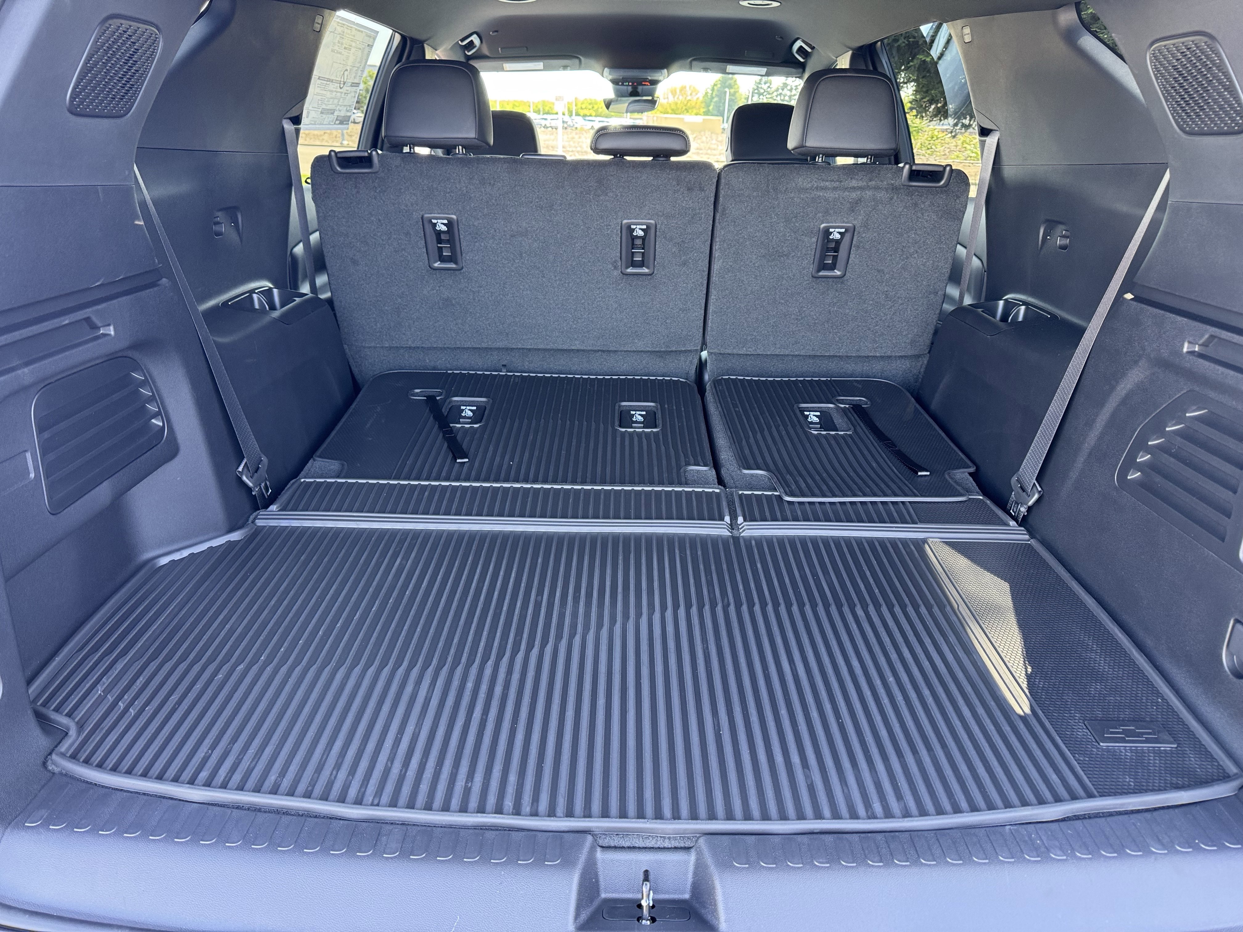 New 2026 Chevrolet Traverse LT w/ Midnight/Sport Edition image 19