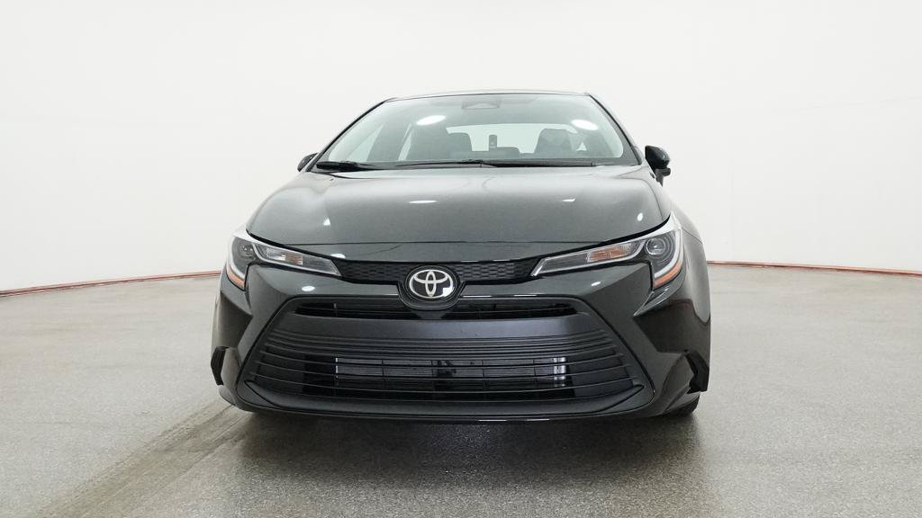 New 2027 Toyota Corolla LE FWD image 18