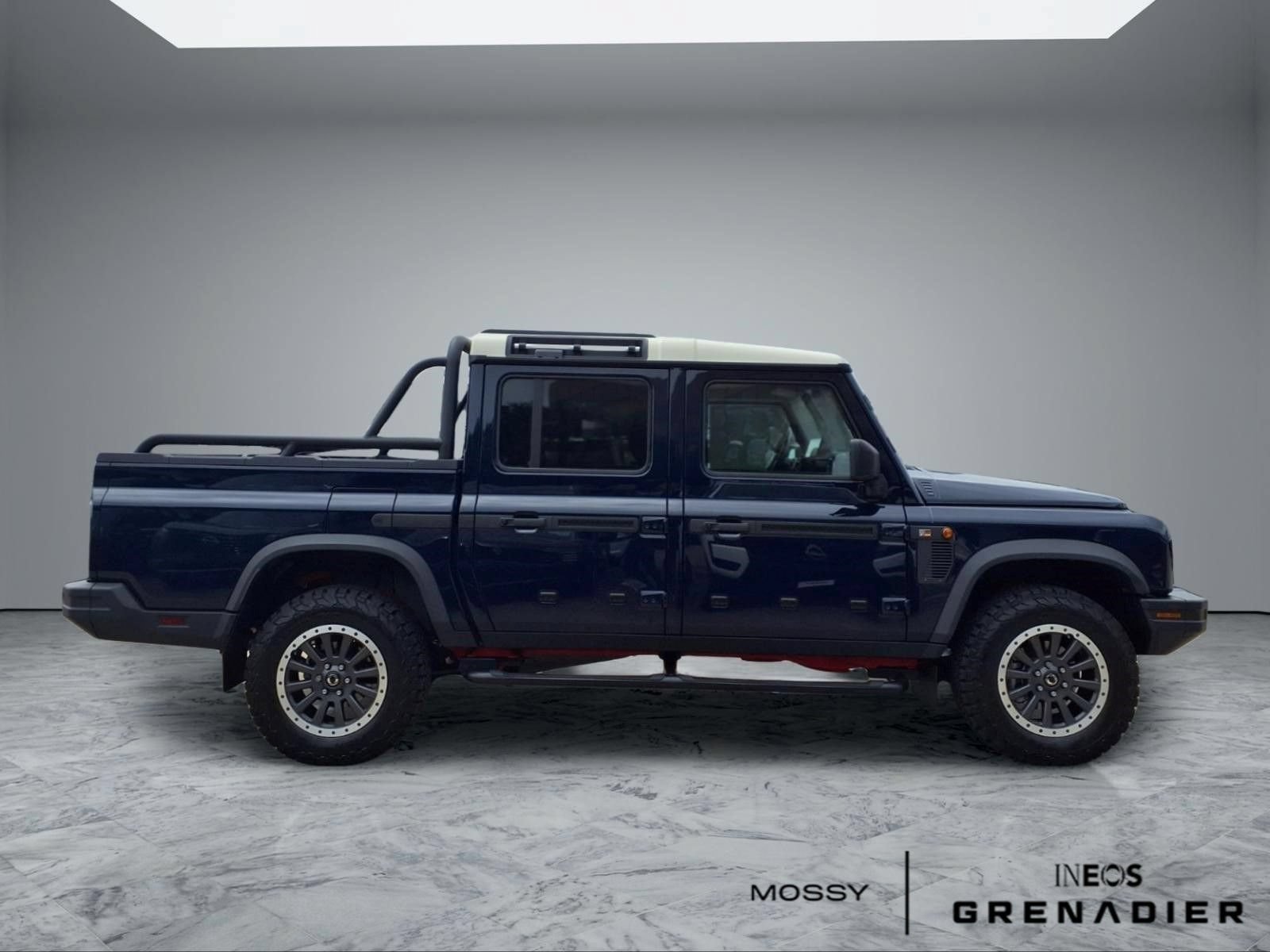 Used 2025 INEOS Grenadier Quartermaster AWD/4WD image 8