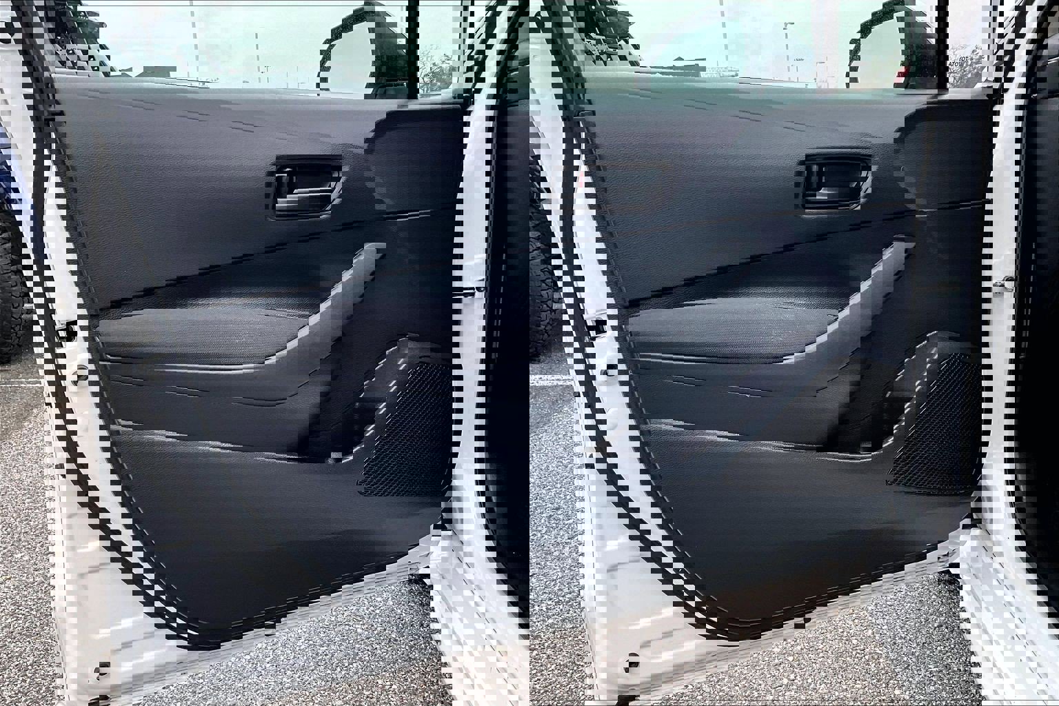 Used 2025 Toyota Corolla LE image 21