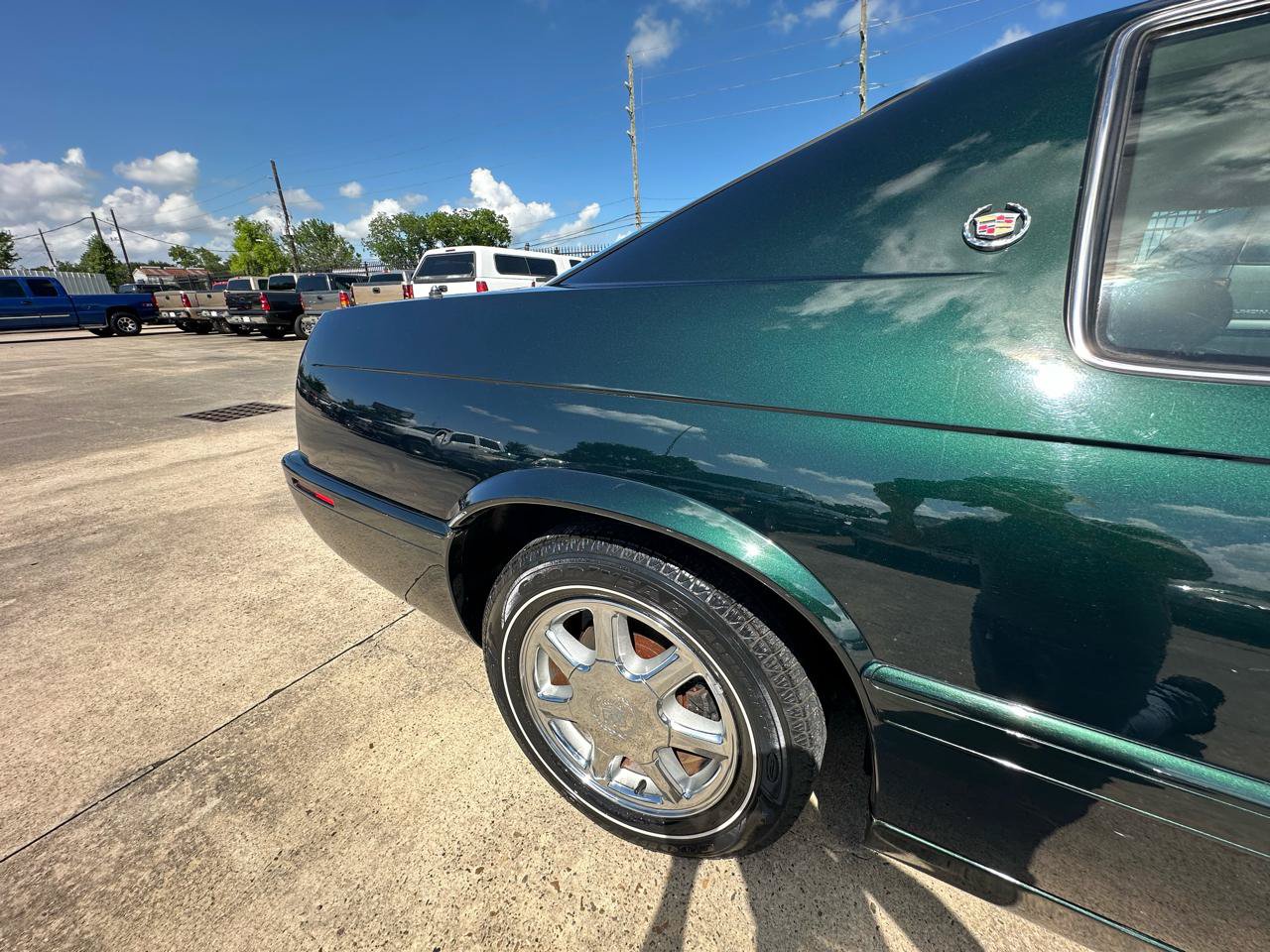 Used 2000 Cadillac Eldorado Touring FWD image 17